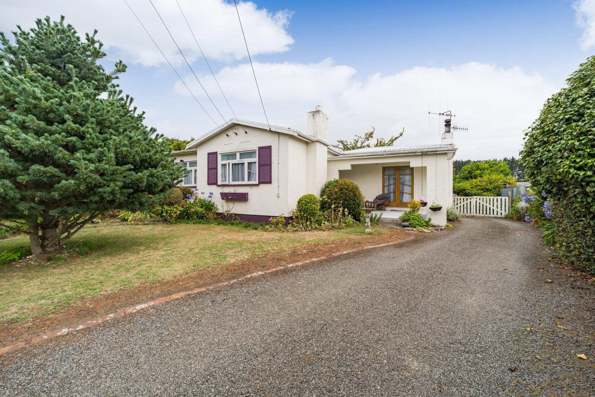 30 Ladys Mile, Foxton