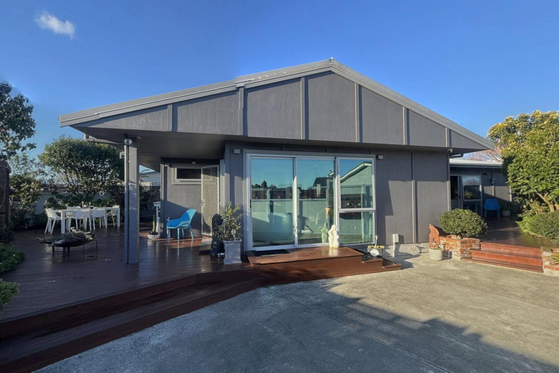 107 Ryder Crescent, Levin
