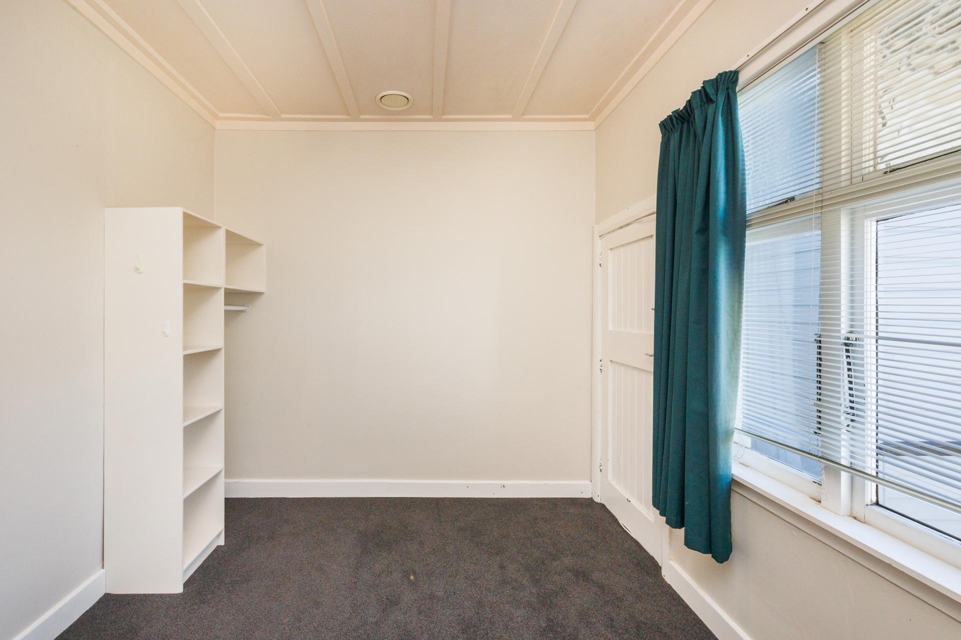285 Fitzherbert Avenue, West End