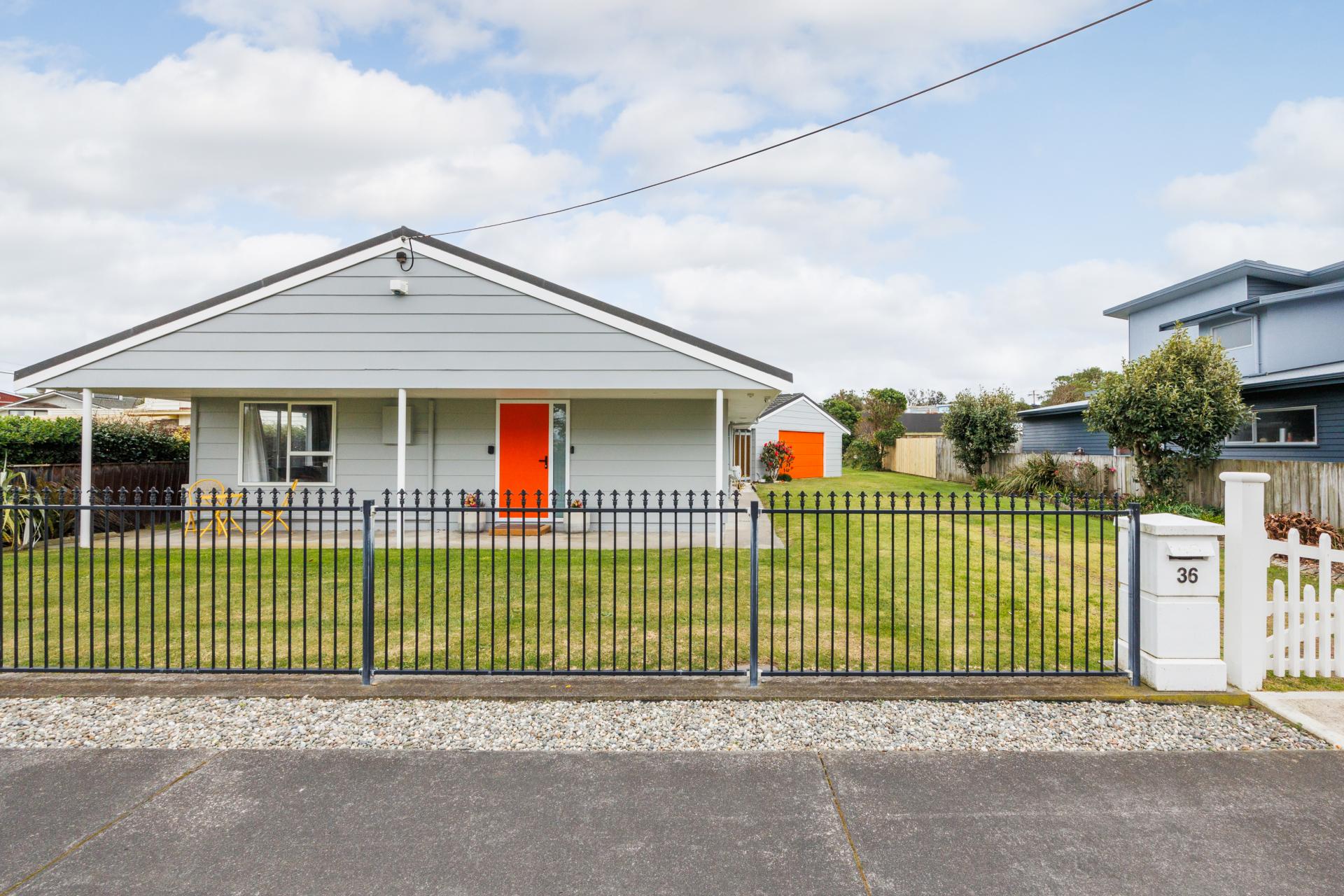 36 Signal Street, Foxton Beach