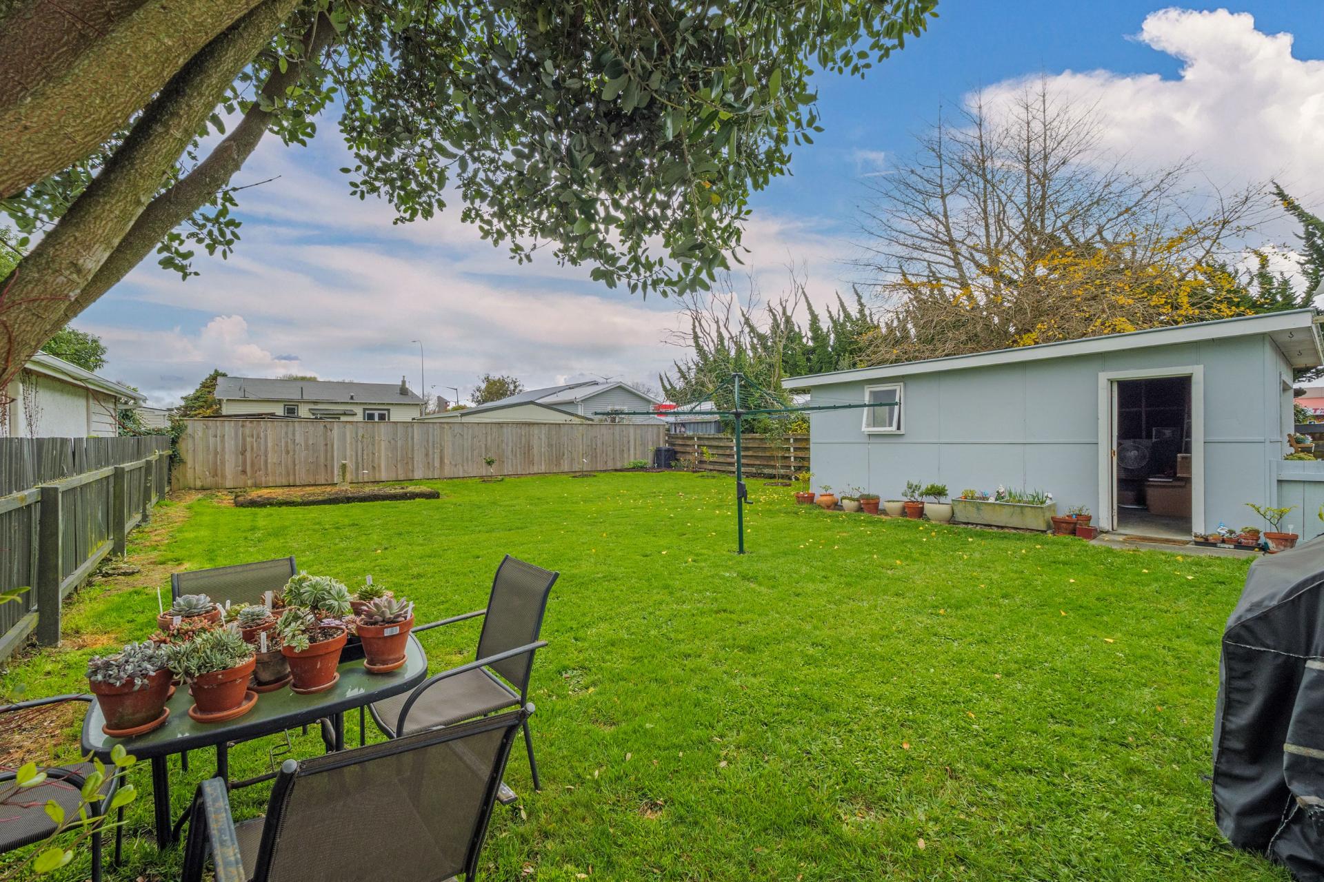 51 Burns Avenue, Takaro