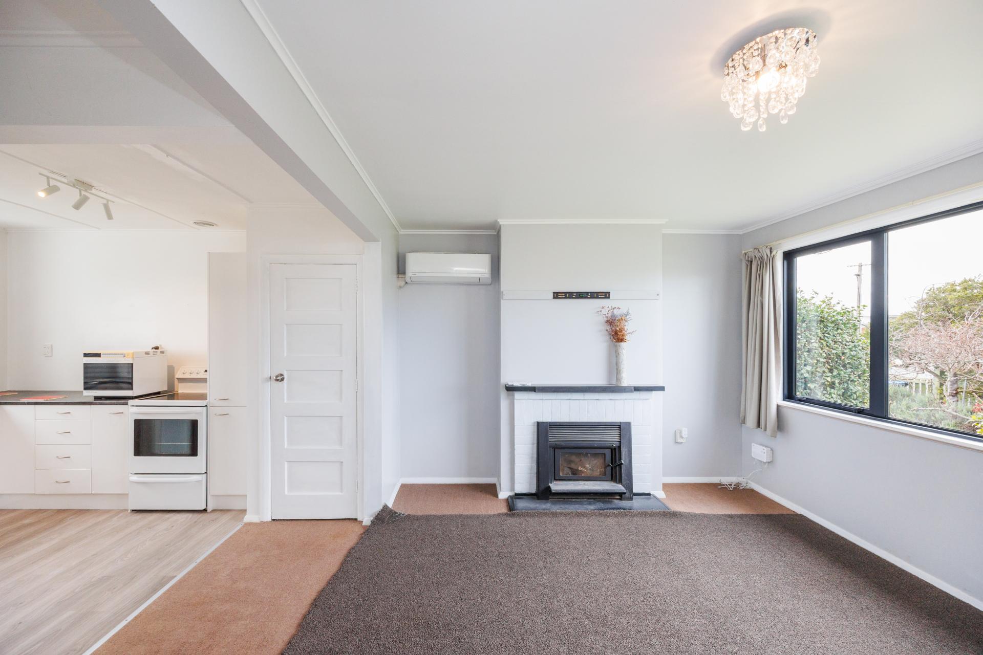 8 Johnston Street, Foxton