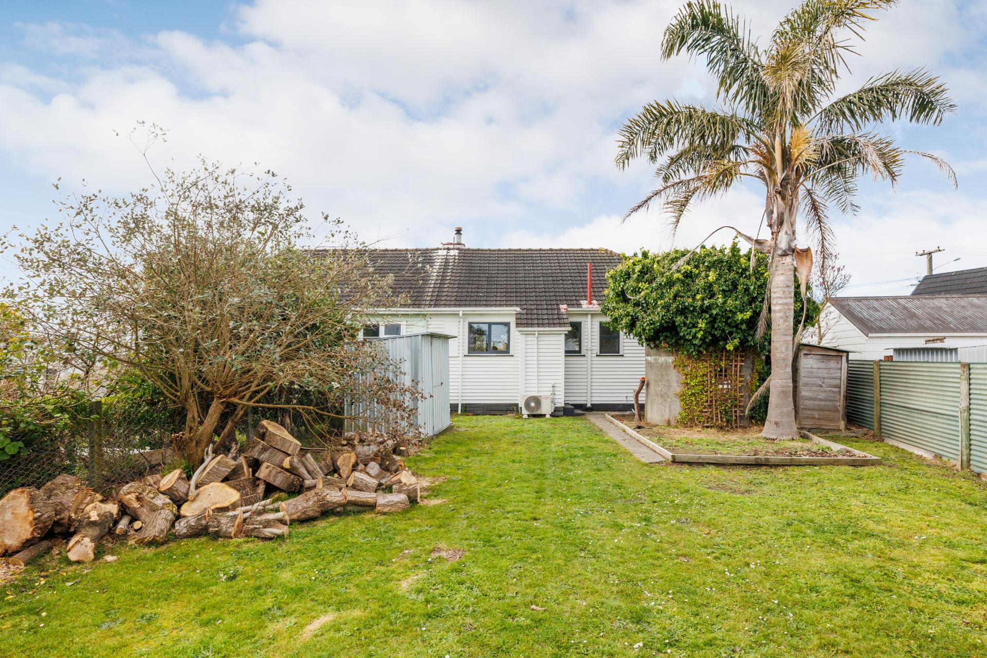 8 Johnston Street, Foxton