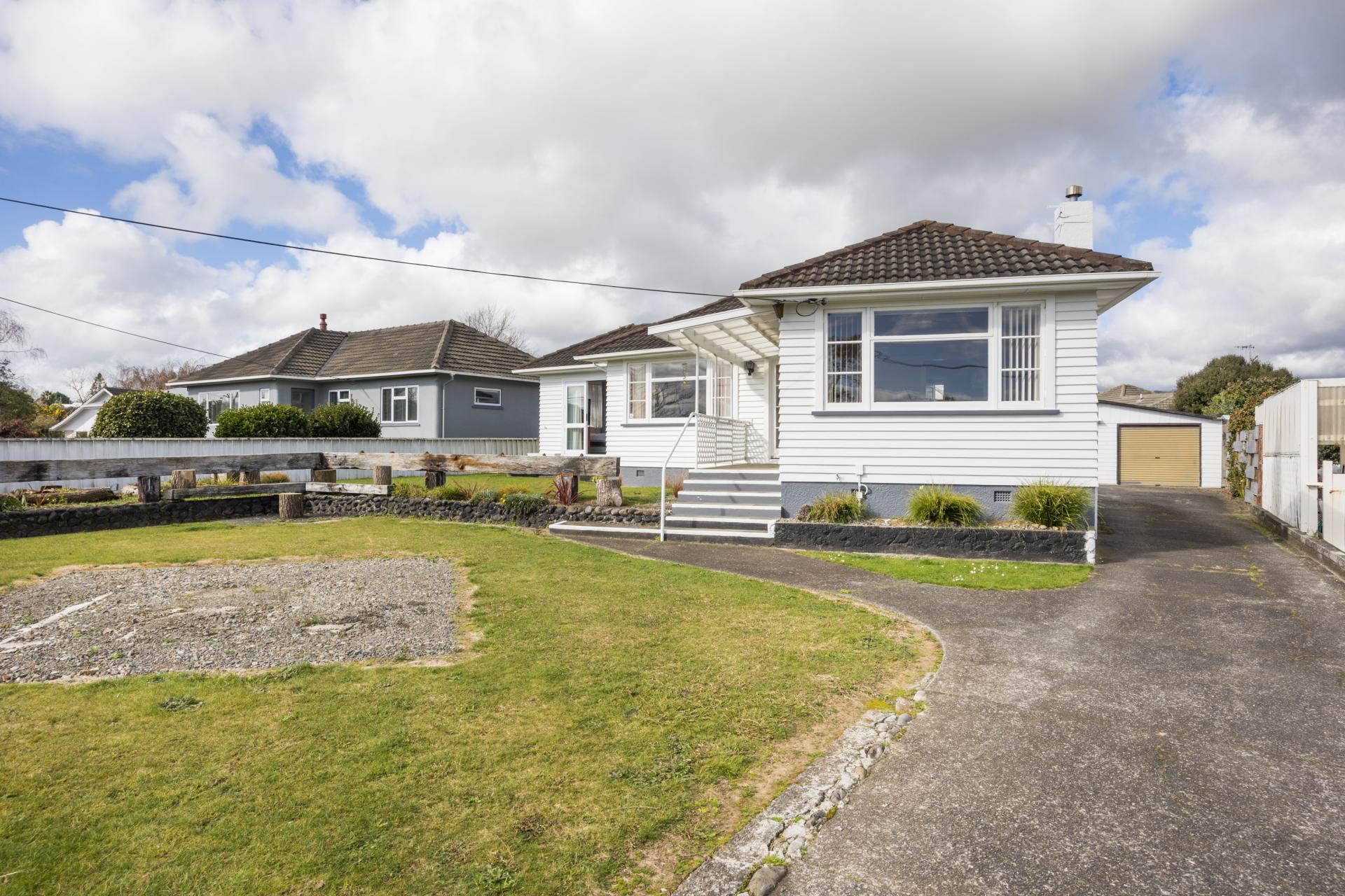 196 Cambridge Street, Levin