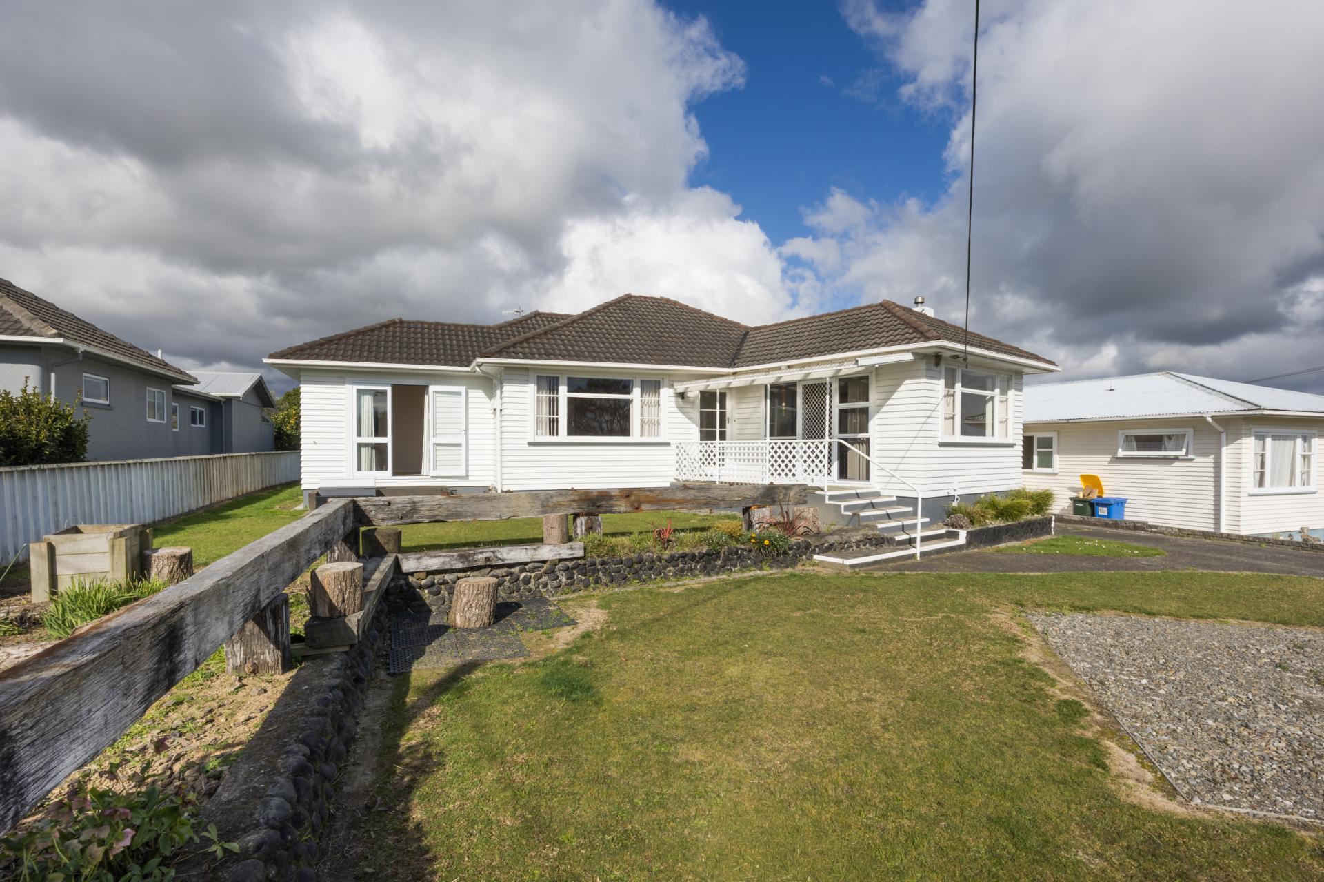 196 Cambridge Street, Levin