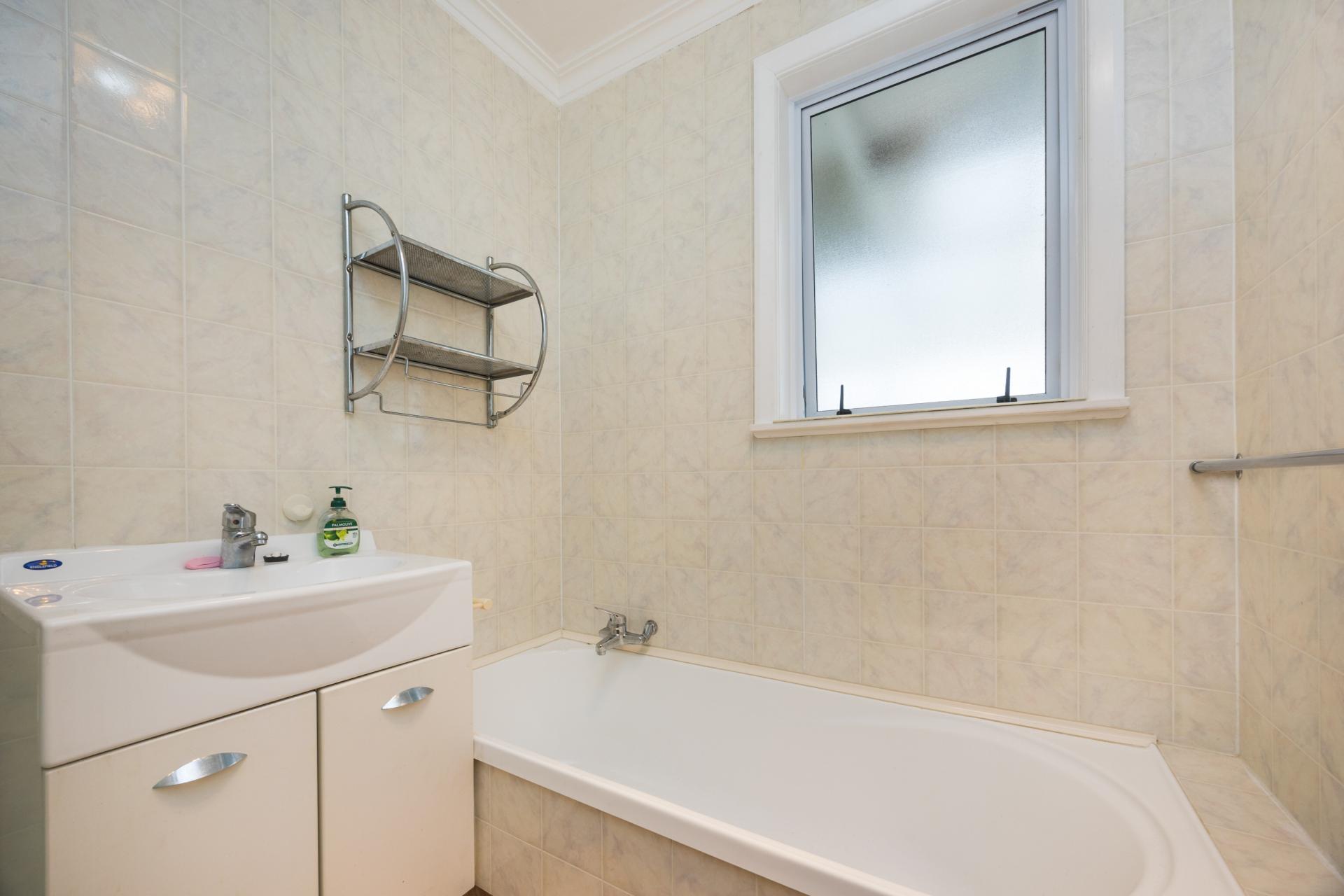 196 Cambridge Street, Levin