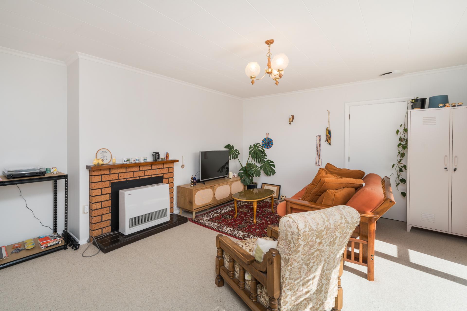 76 Wikiriwhi Crescent, Awapuni