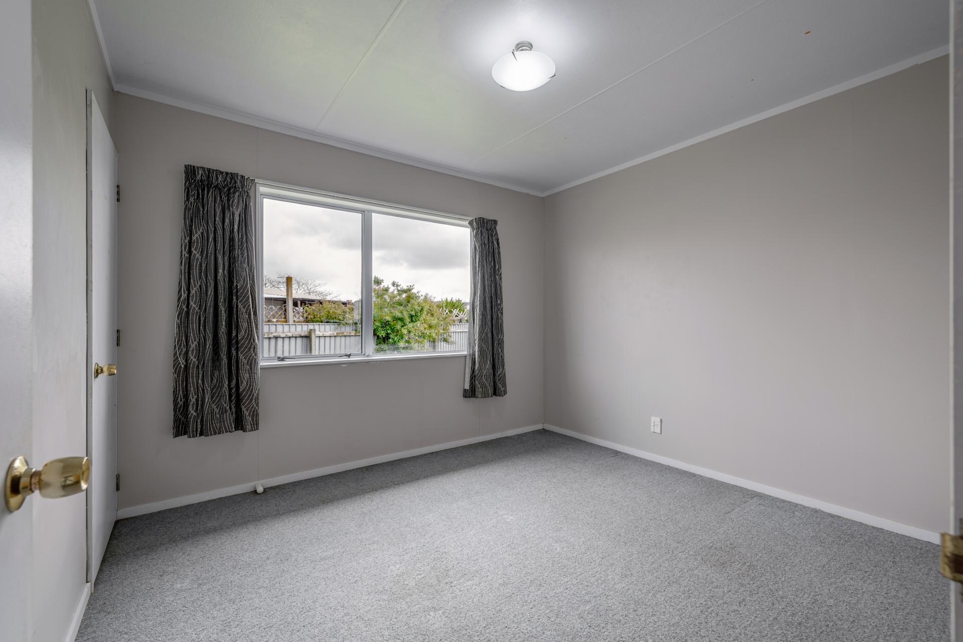 4 Halleys Court, Feilding