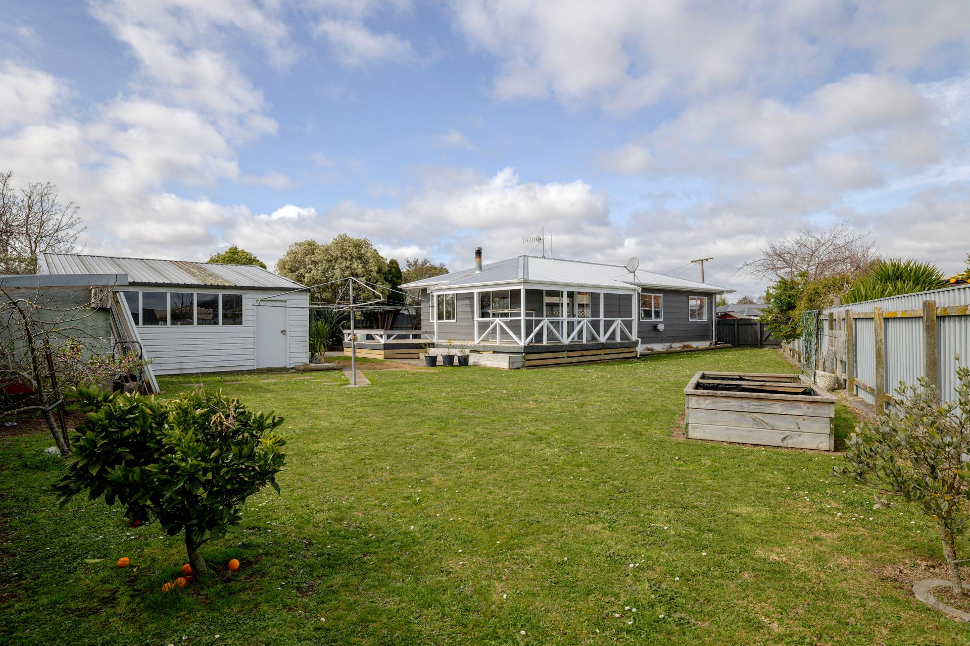 4 Halleys Court, Feilding