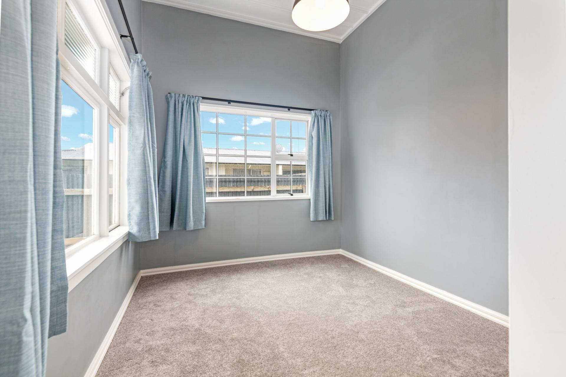 19 Albert Street, Palmerston Nth City