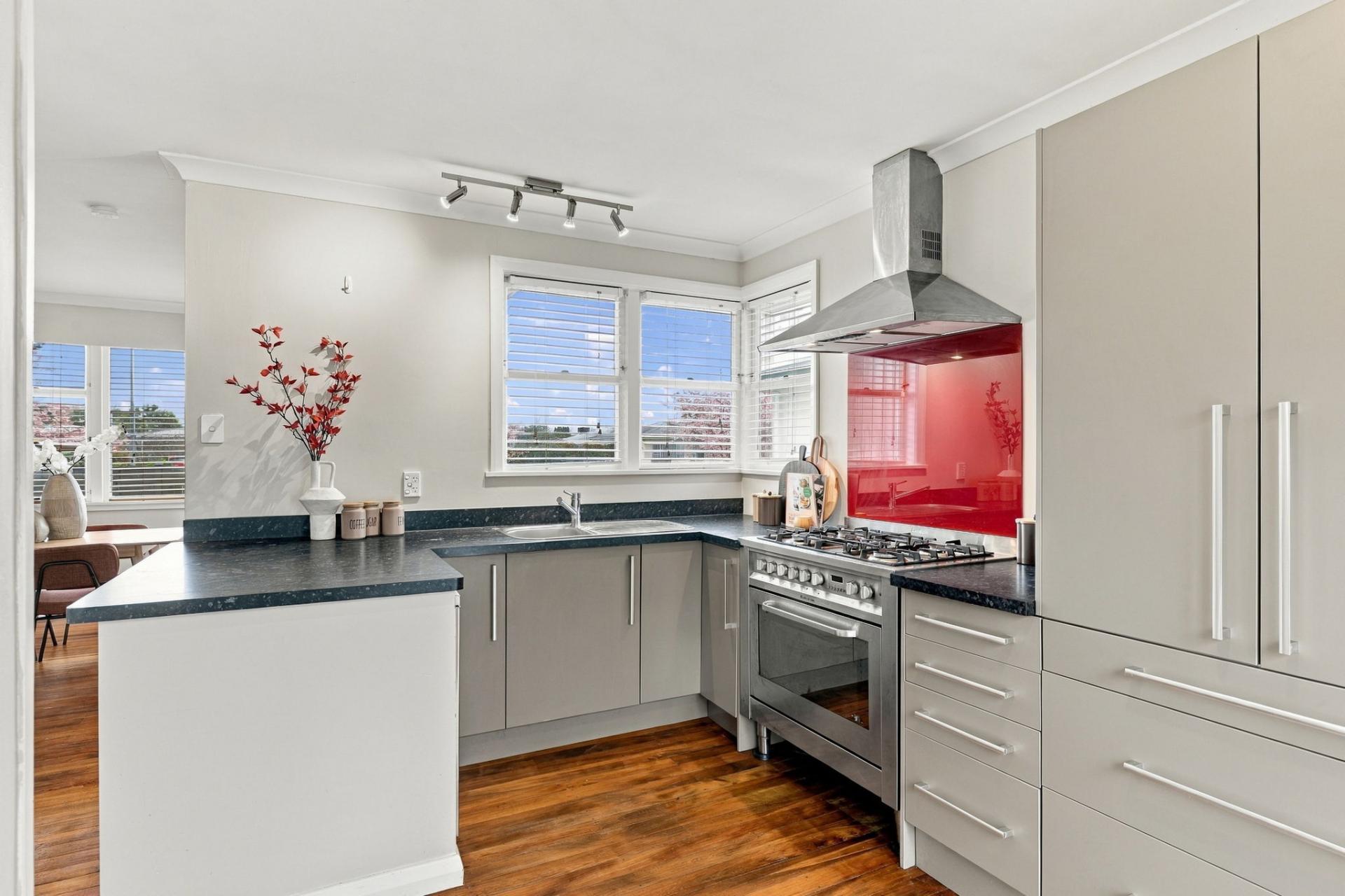 38 Paisley Street, Awapuni