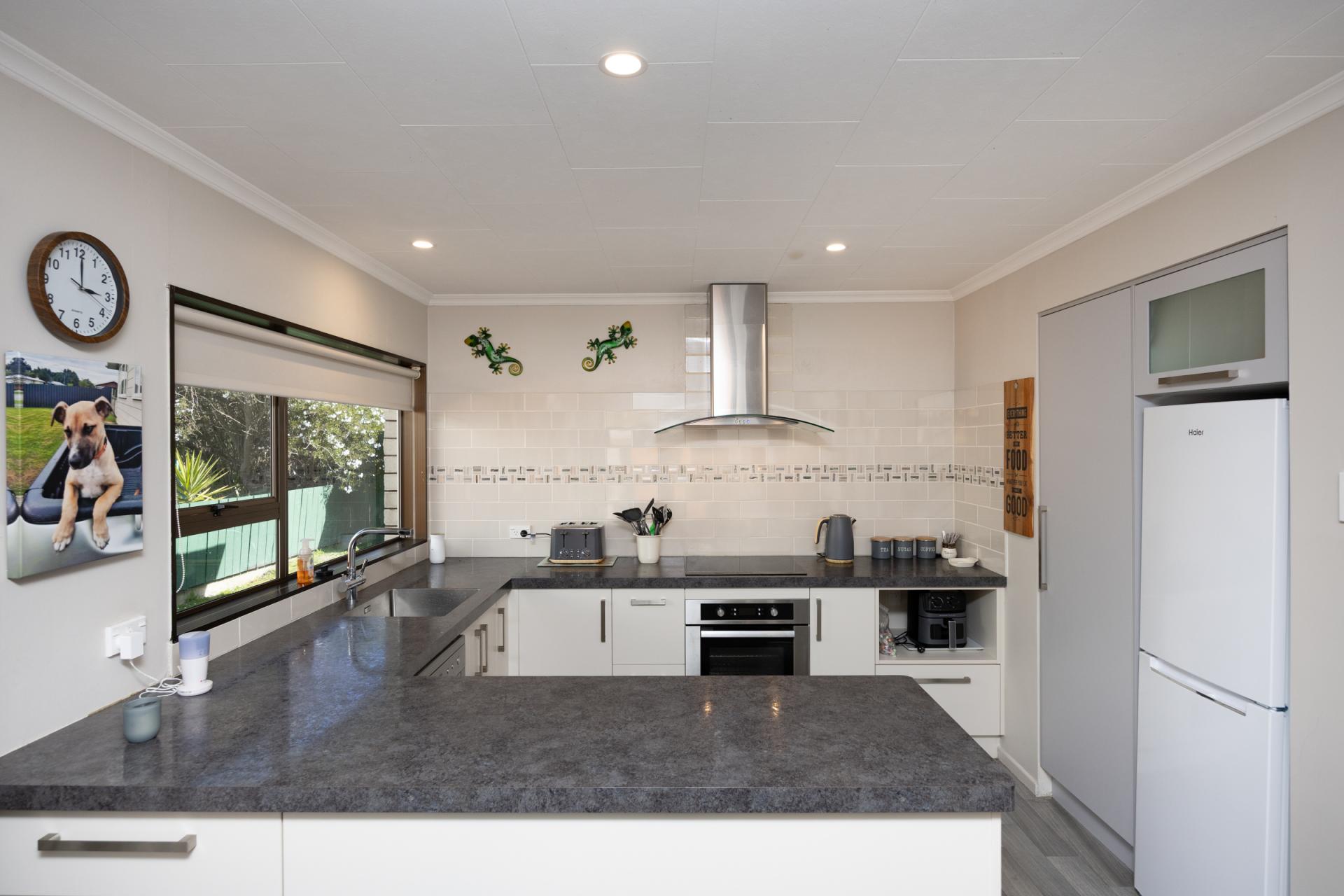 Unit 2, 4 Meadowbrook Drive, Cloverlea