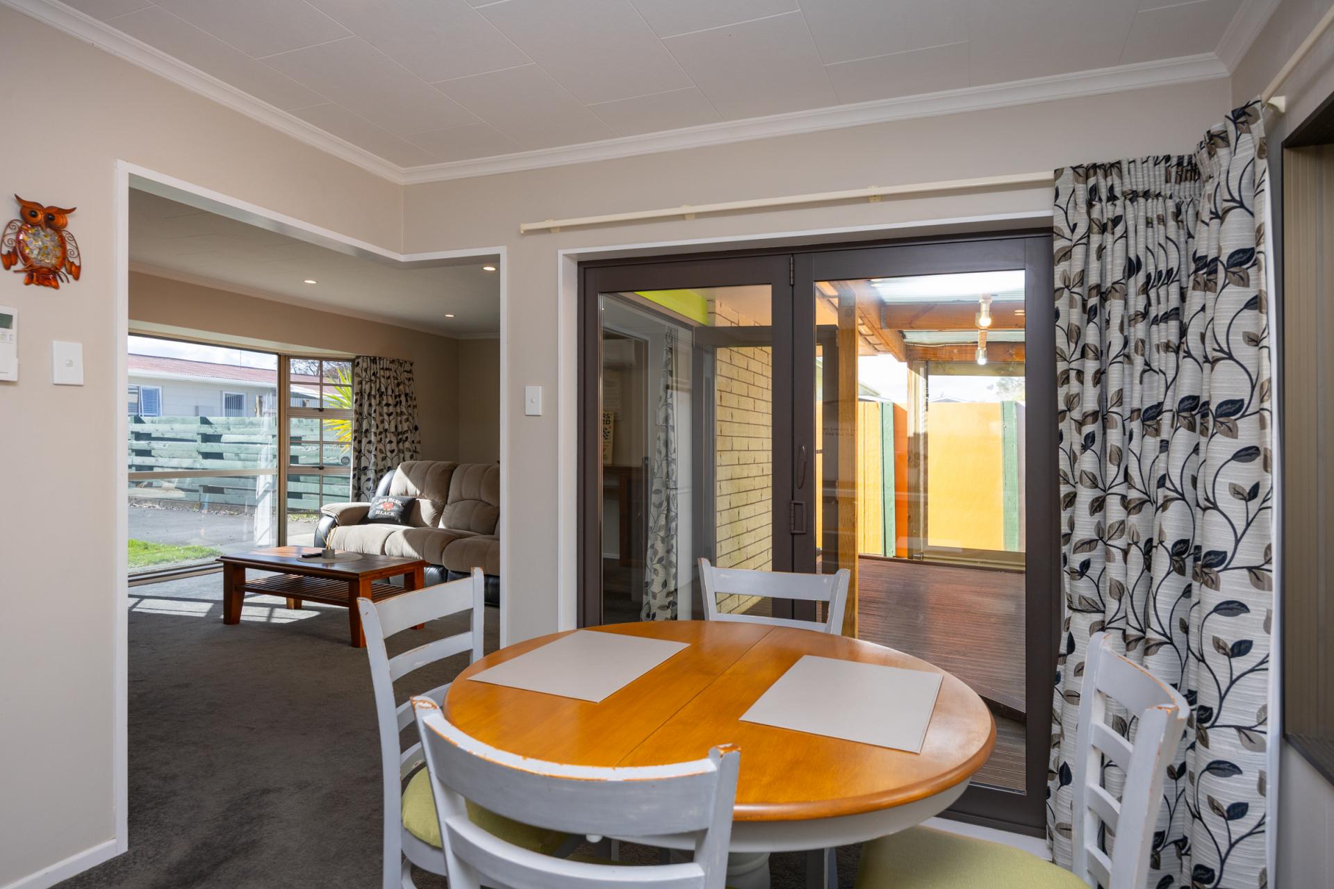 Unit 2, 4 Meadowbrook Drive, Cloverlea