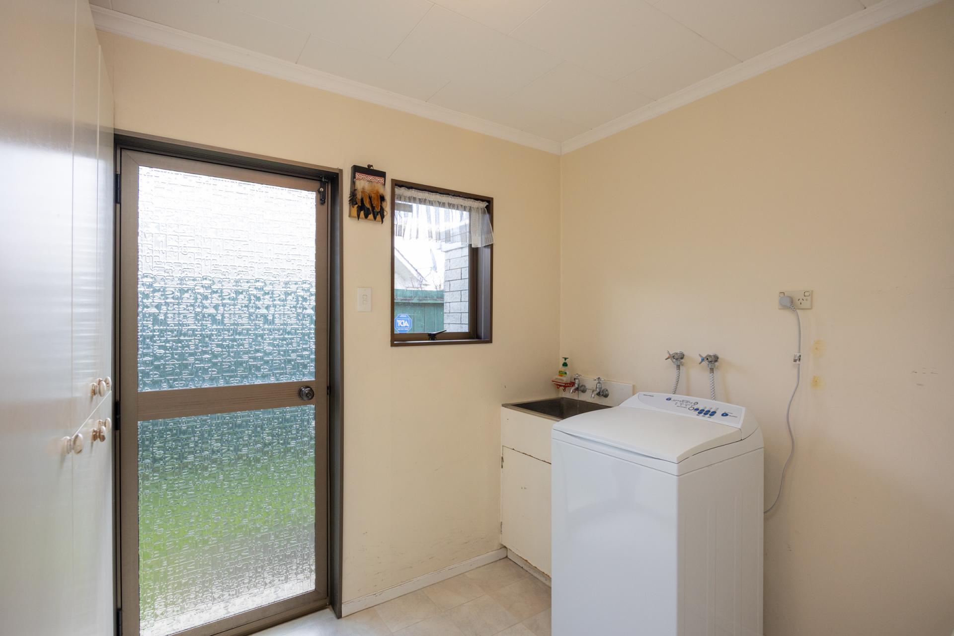 Unit 2, 4 Meadowbrook Drive, Cloverlea