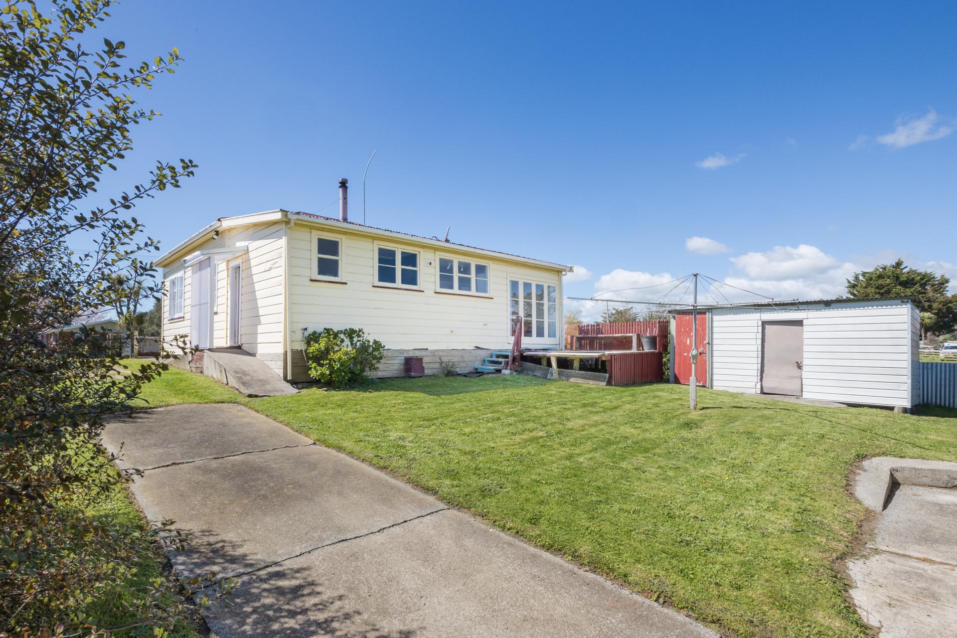 88 Avenue Road, Foxton