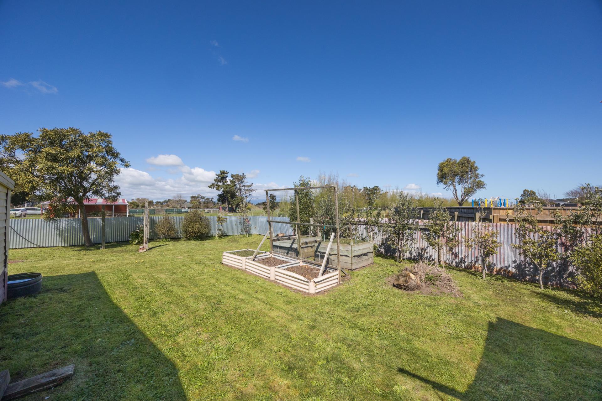 88 Avenue Road, Foxton