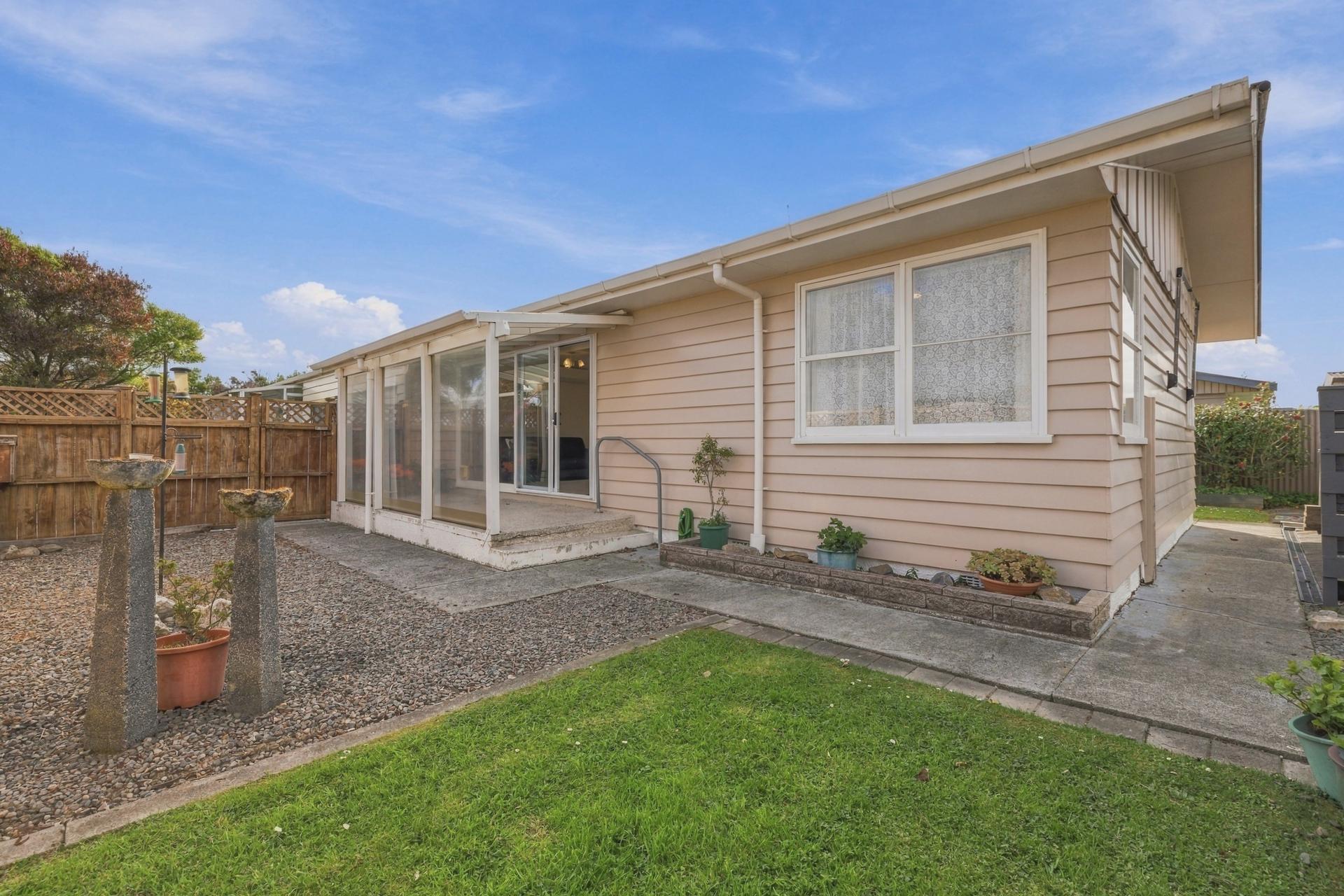 94 Fairs Road, Milson