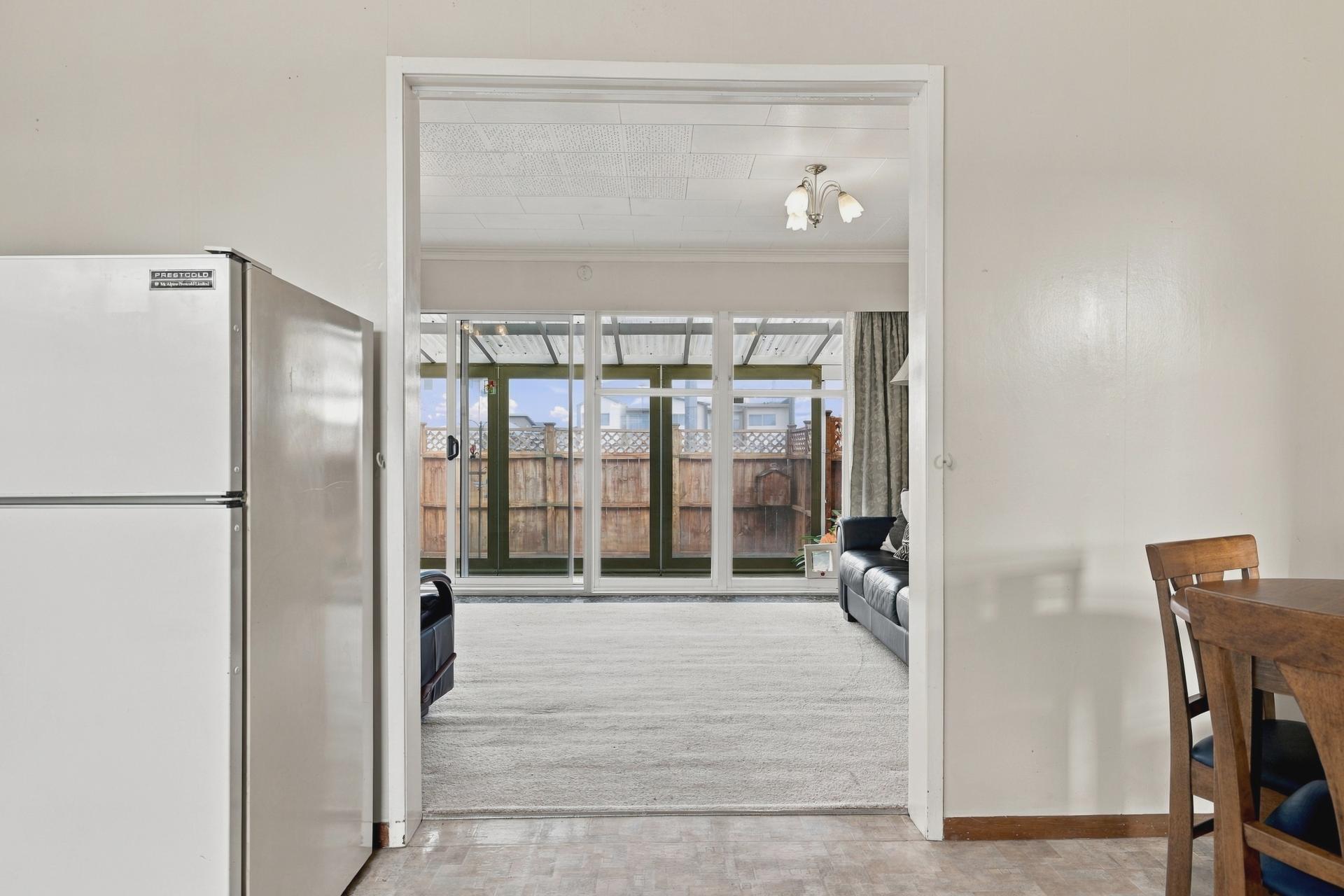 94 Fairs Road, Milson