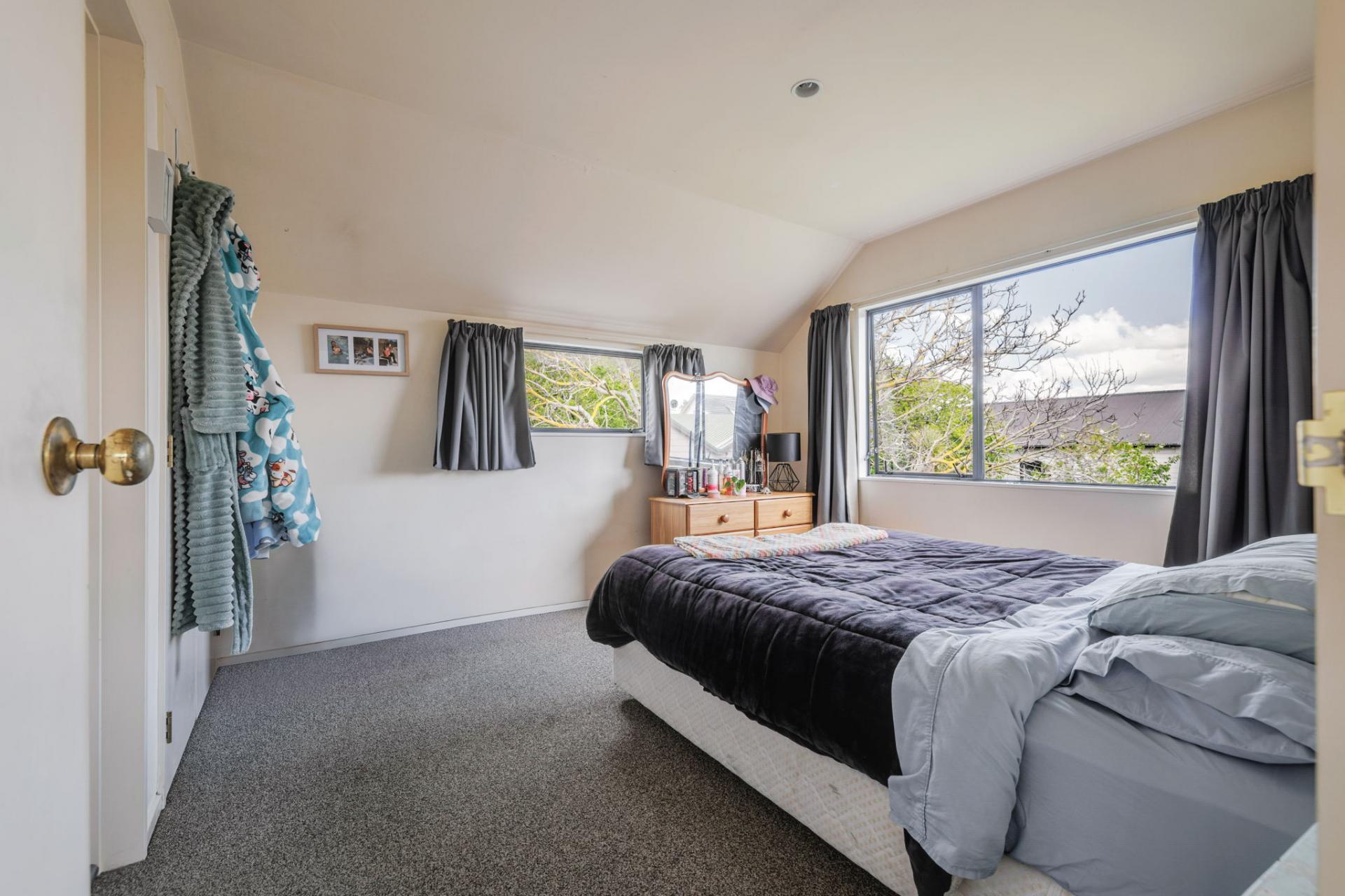 20D Pascal Street, Palmerston Nth City