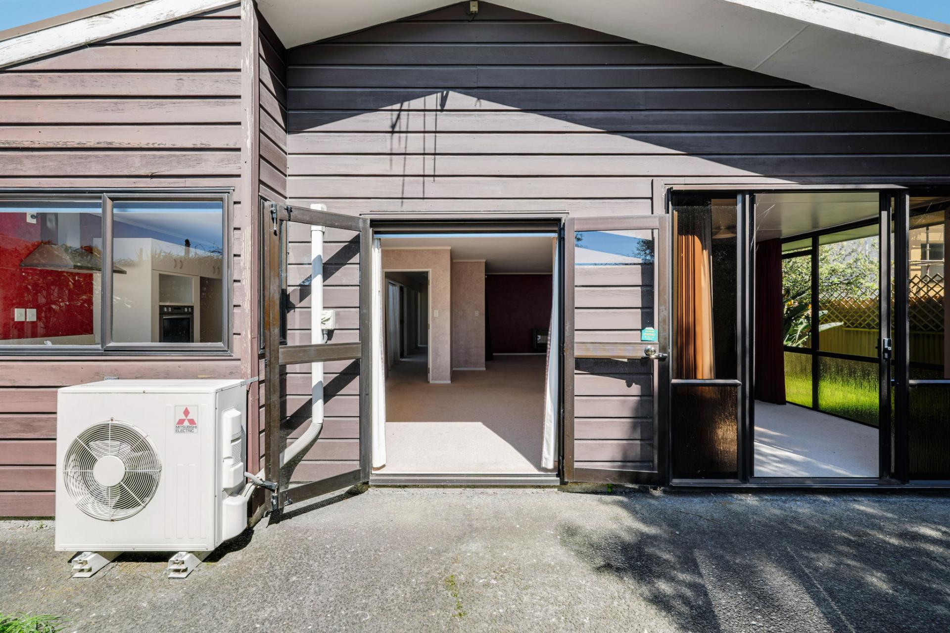 30A Miro Street, Takaro