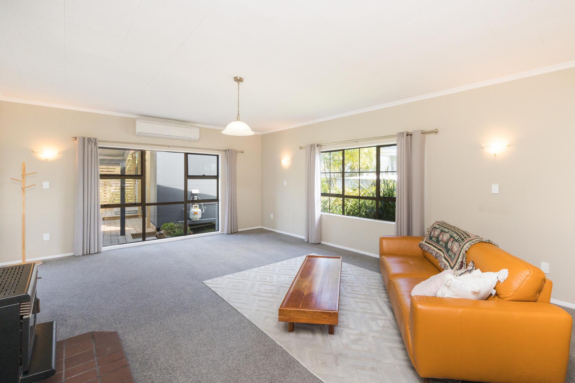 15 Carthew Terrace, Foxton Beach