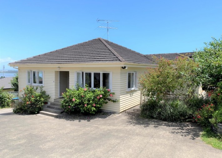 Unit C, 7 Aldersgate Road, Hillsborough