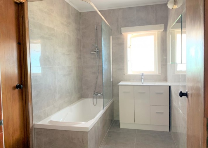 Unit C, 7 Aldersgate Road, Hillsborough