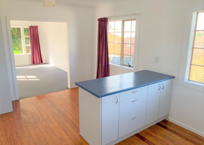 16 Graham Bell Avenue, Mount Roskill