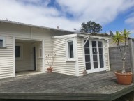 17 Aroha Avenue