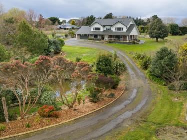Hiwinui