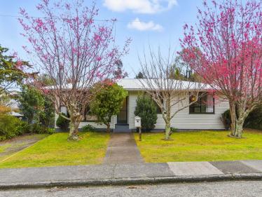 Raumati South