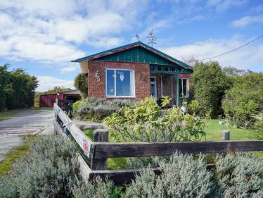 Mataura Island