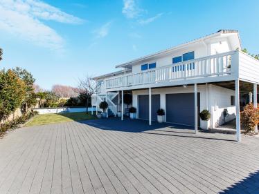 Coastlands