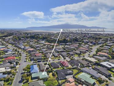 Waikanae Beach