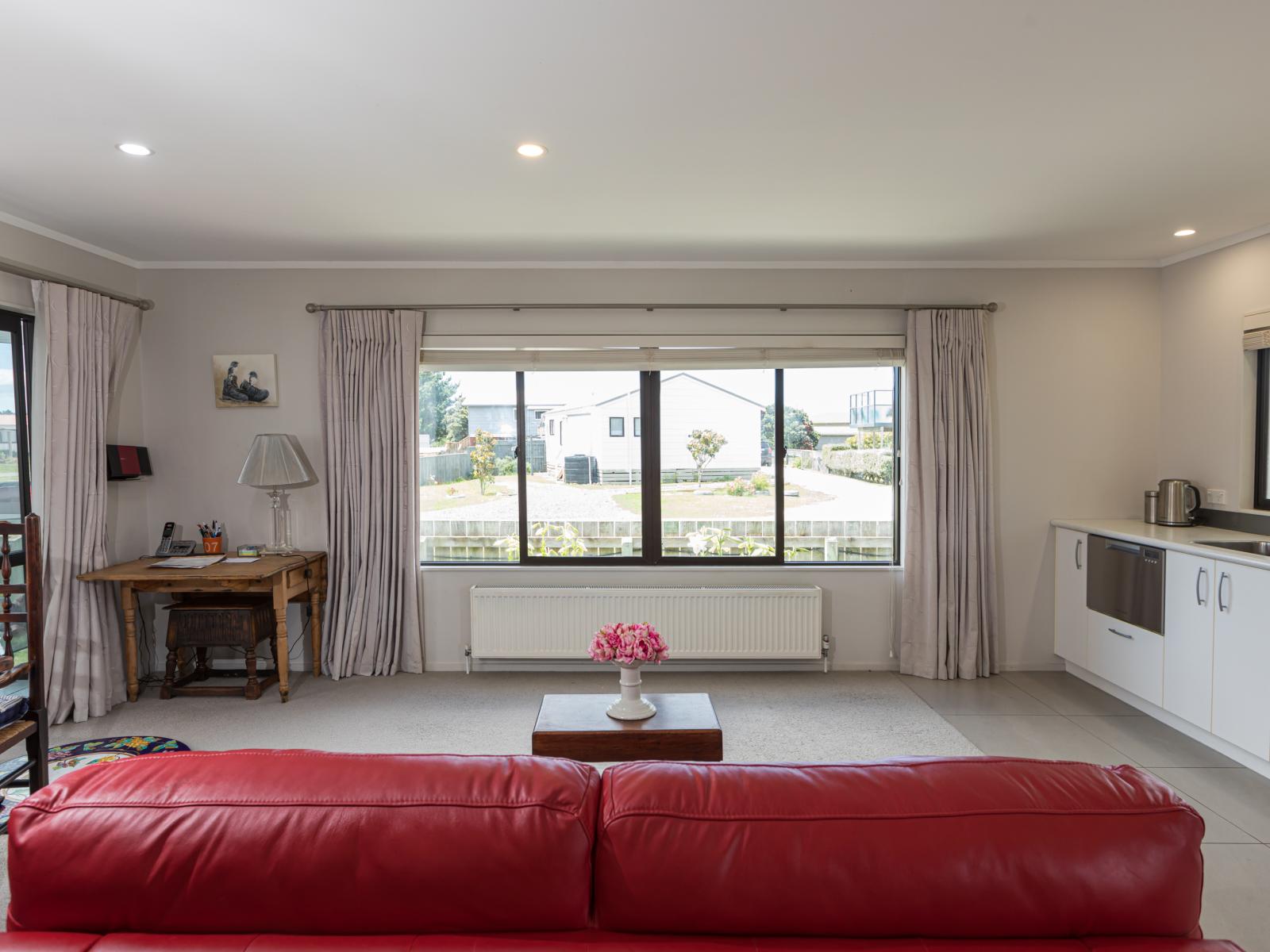 4 Ohinemuhu Road, Porangahau