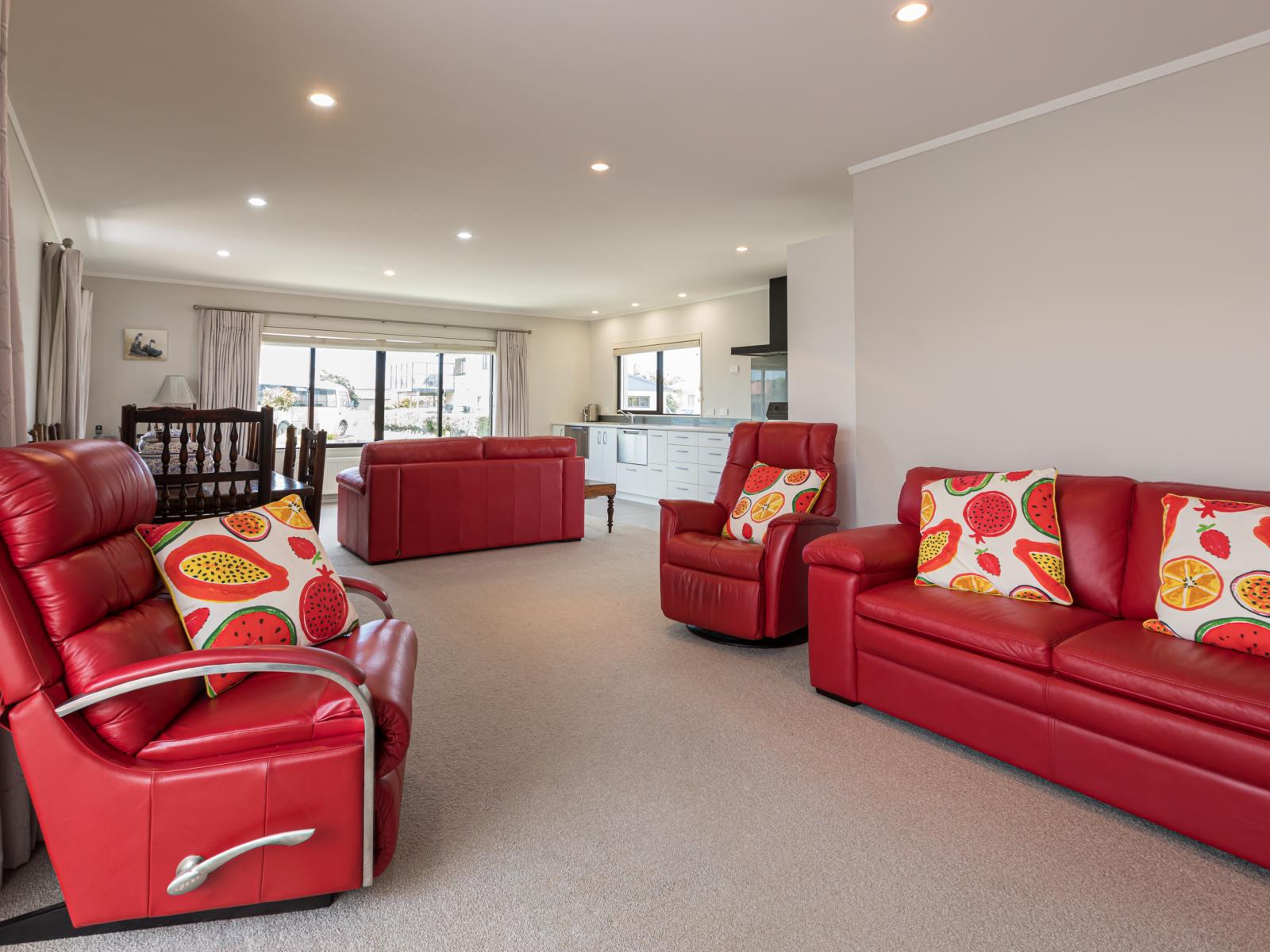 4 Ohinemuhu Road, Porangahau