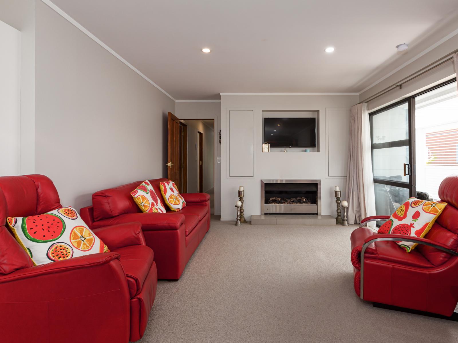 4 Ohinemuhu Road, Porangahau