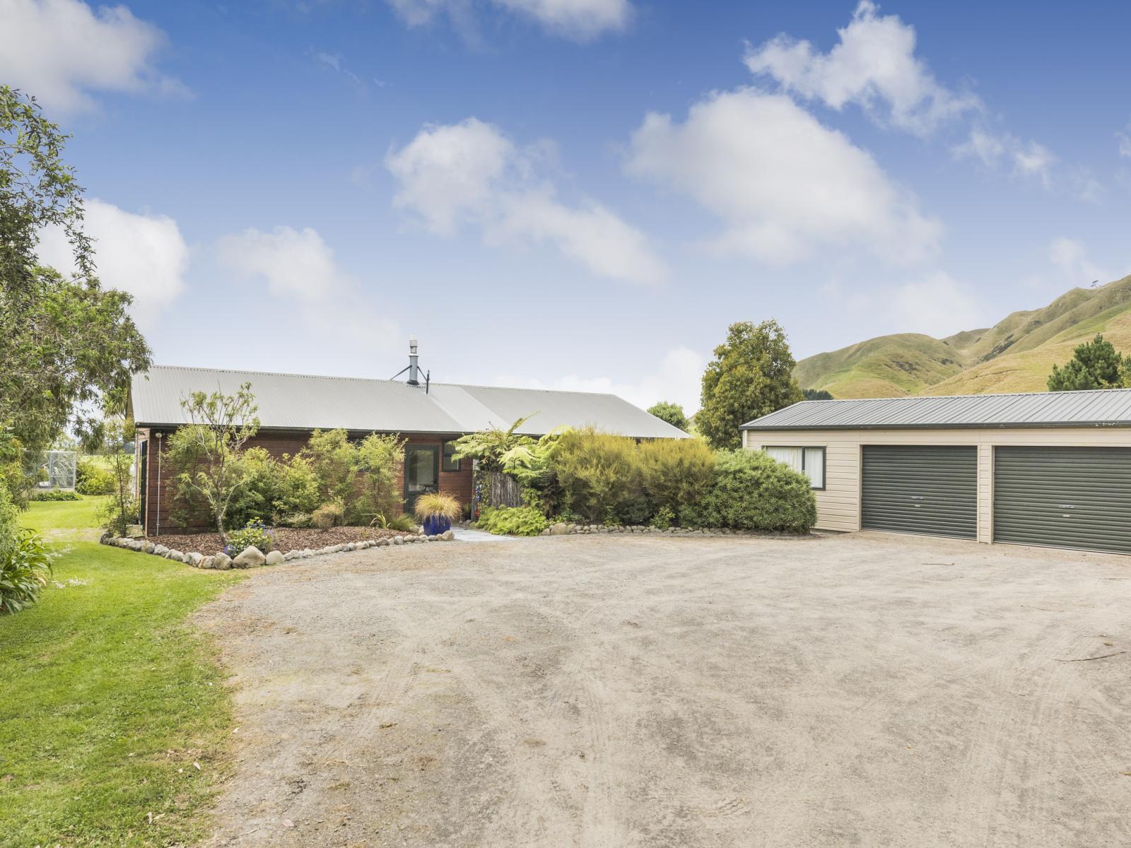 183 Tokomaru East Road, Tokomaru