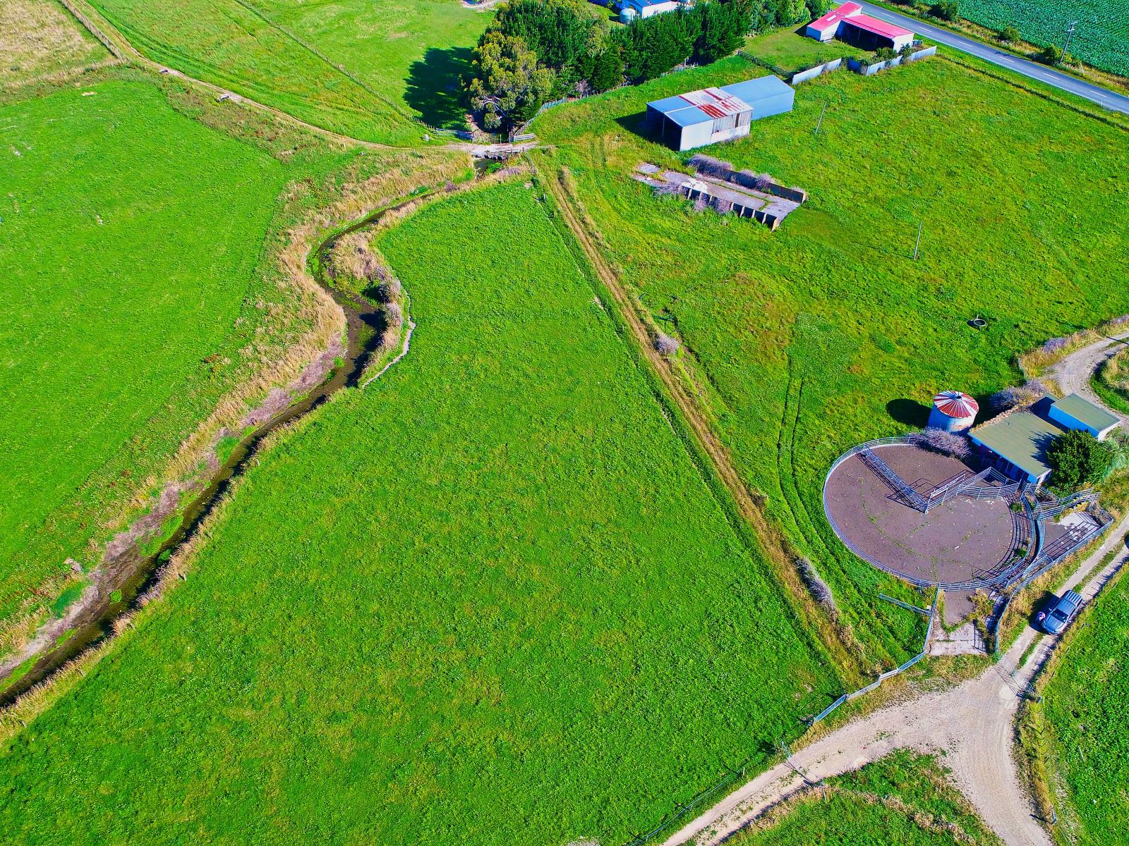 134 Waikawa Beach Road, Manakau