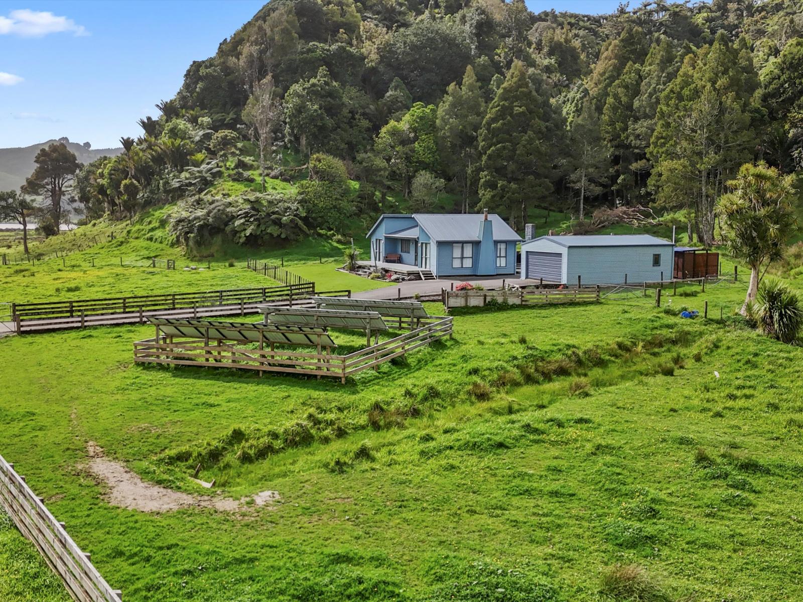 139 Te Mahoe Road, Mokau