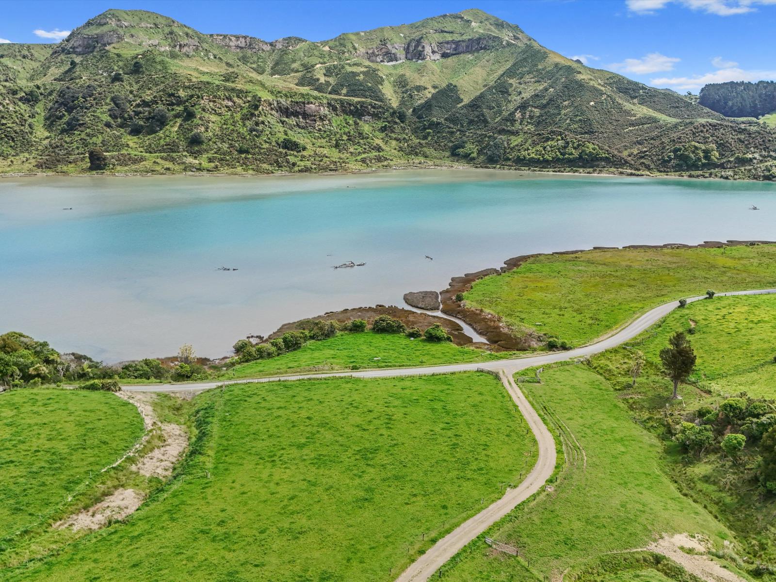 Te Mahoe Road, Mokau