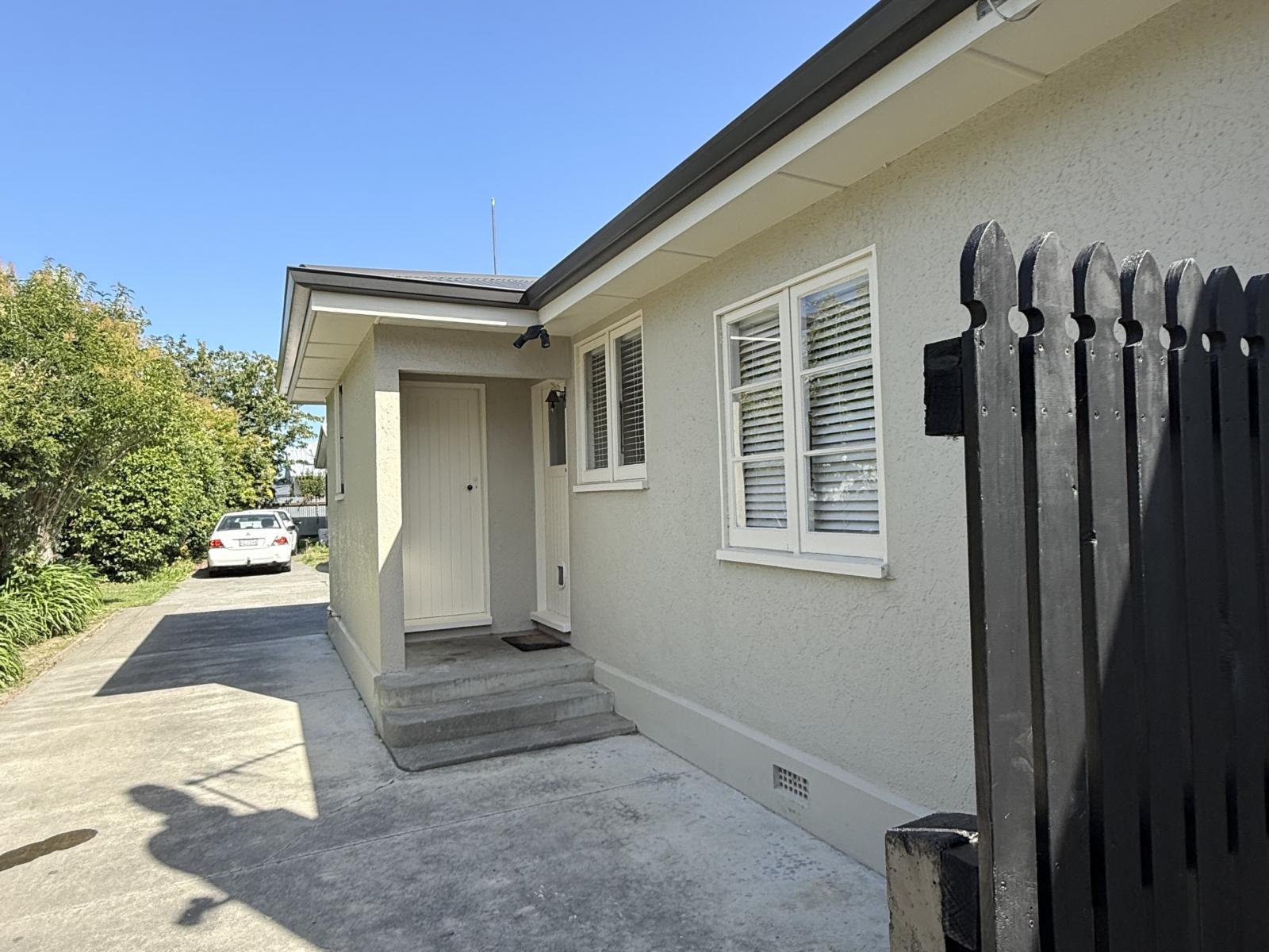 Unit 2, 14 Menin Road, Onekawa
