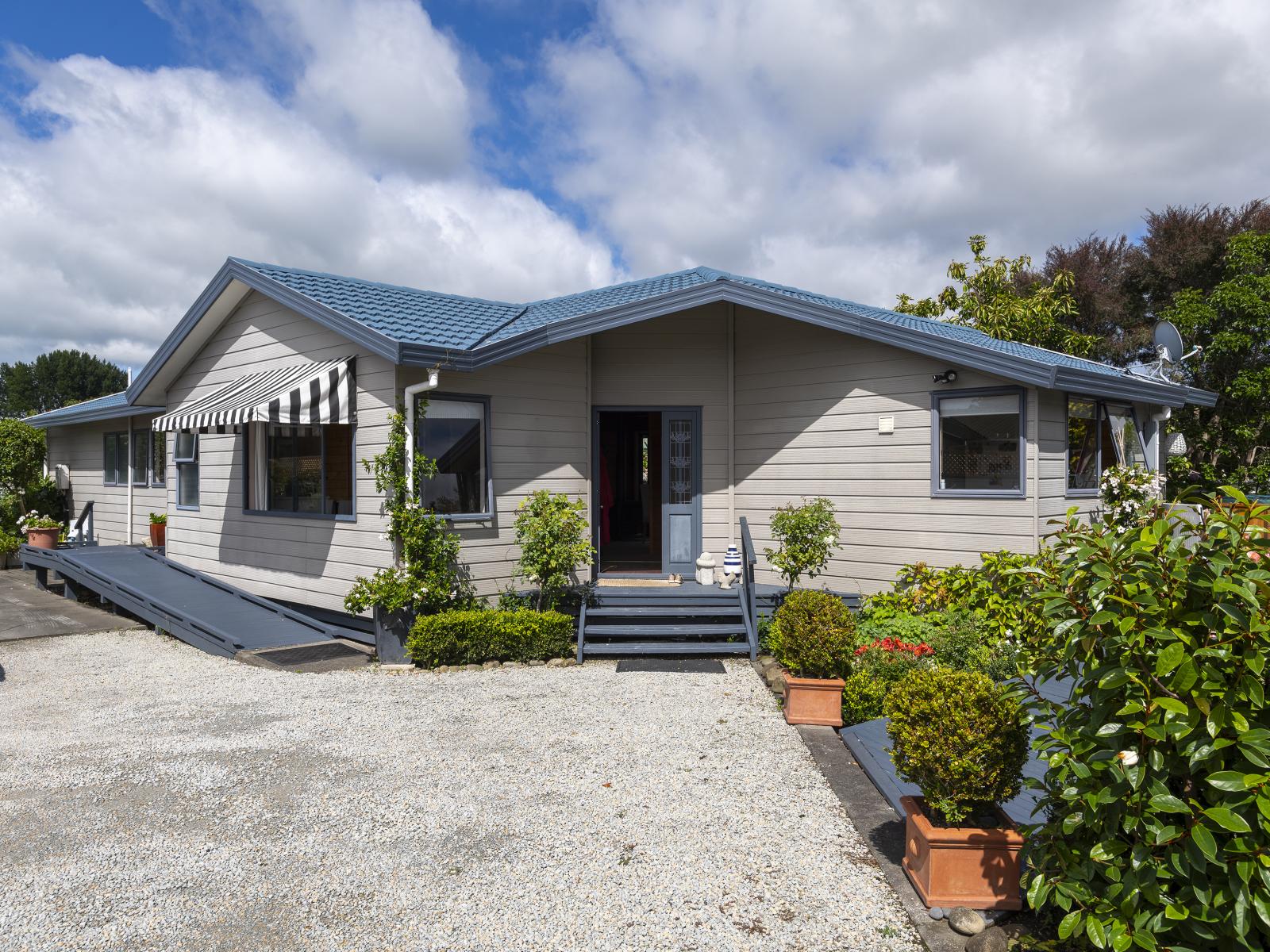 22 Ruru Avenue, Lytton West 