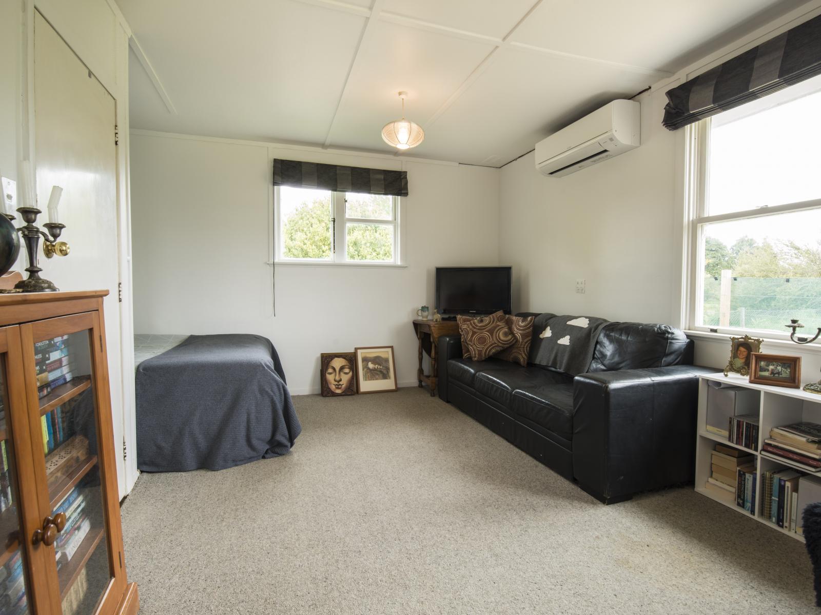 30 Piwari Street, Rangataua