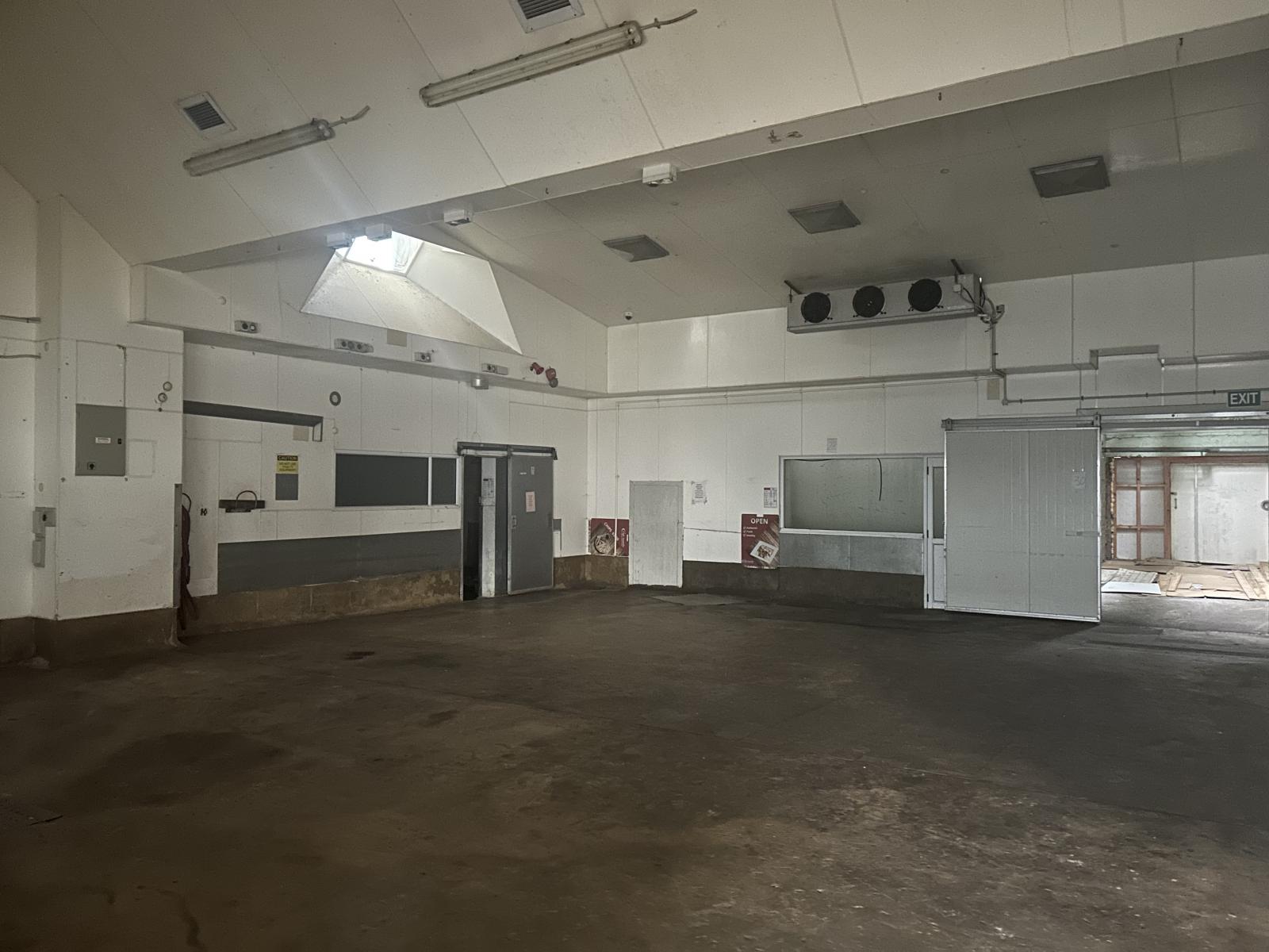 500 Williams Street, Mahora