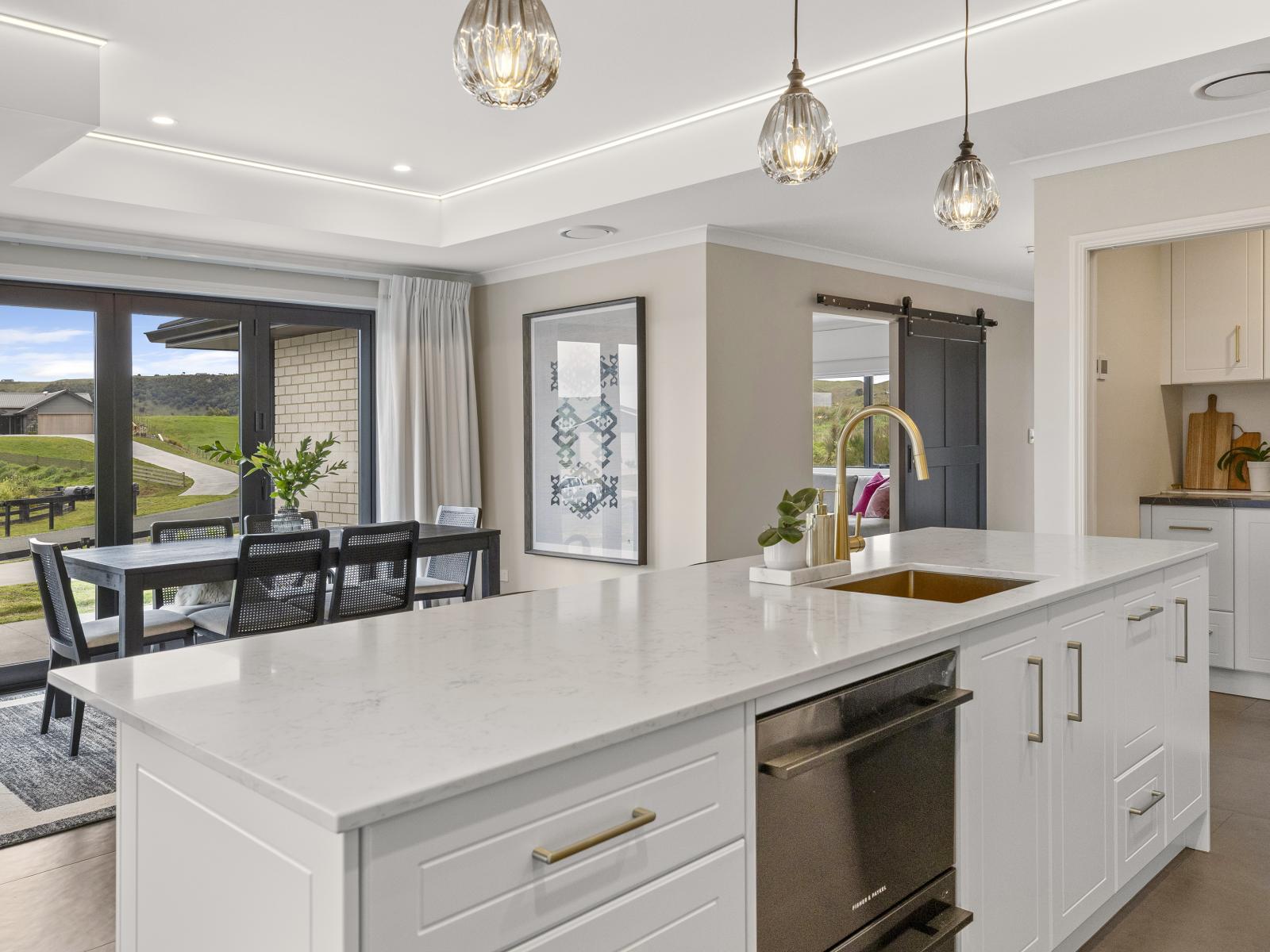 40 King Road, Kinloch