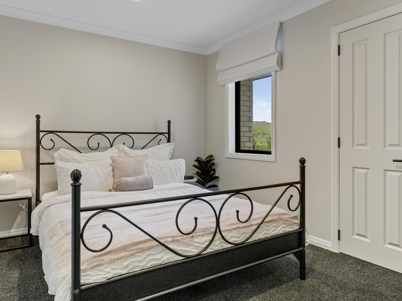 40 King Road, Kinloch