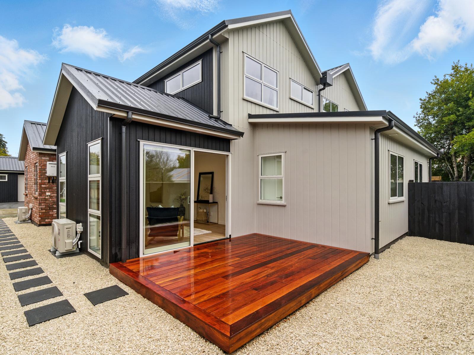 14 Bentley Lane, Cambridge