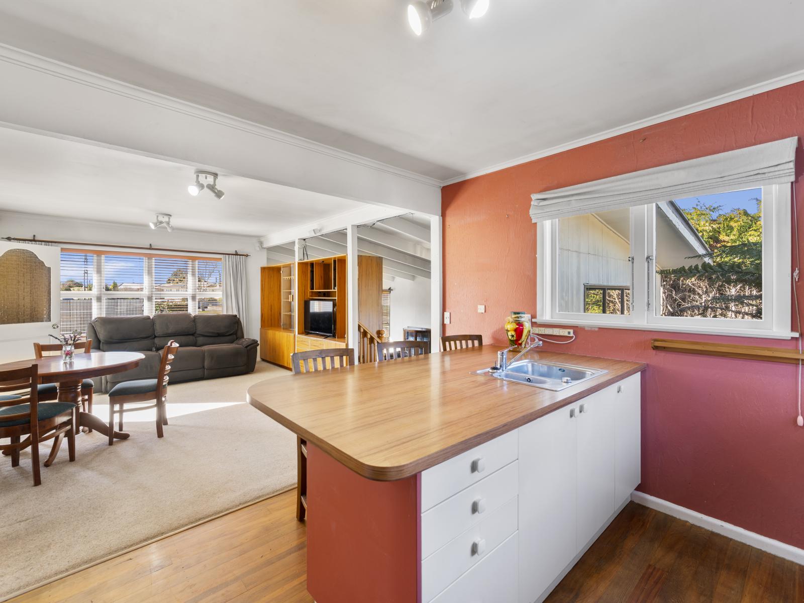84 Masefield Avenue, Maraenui