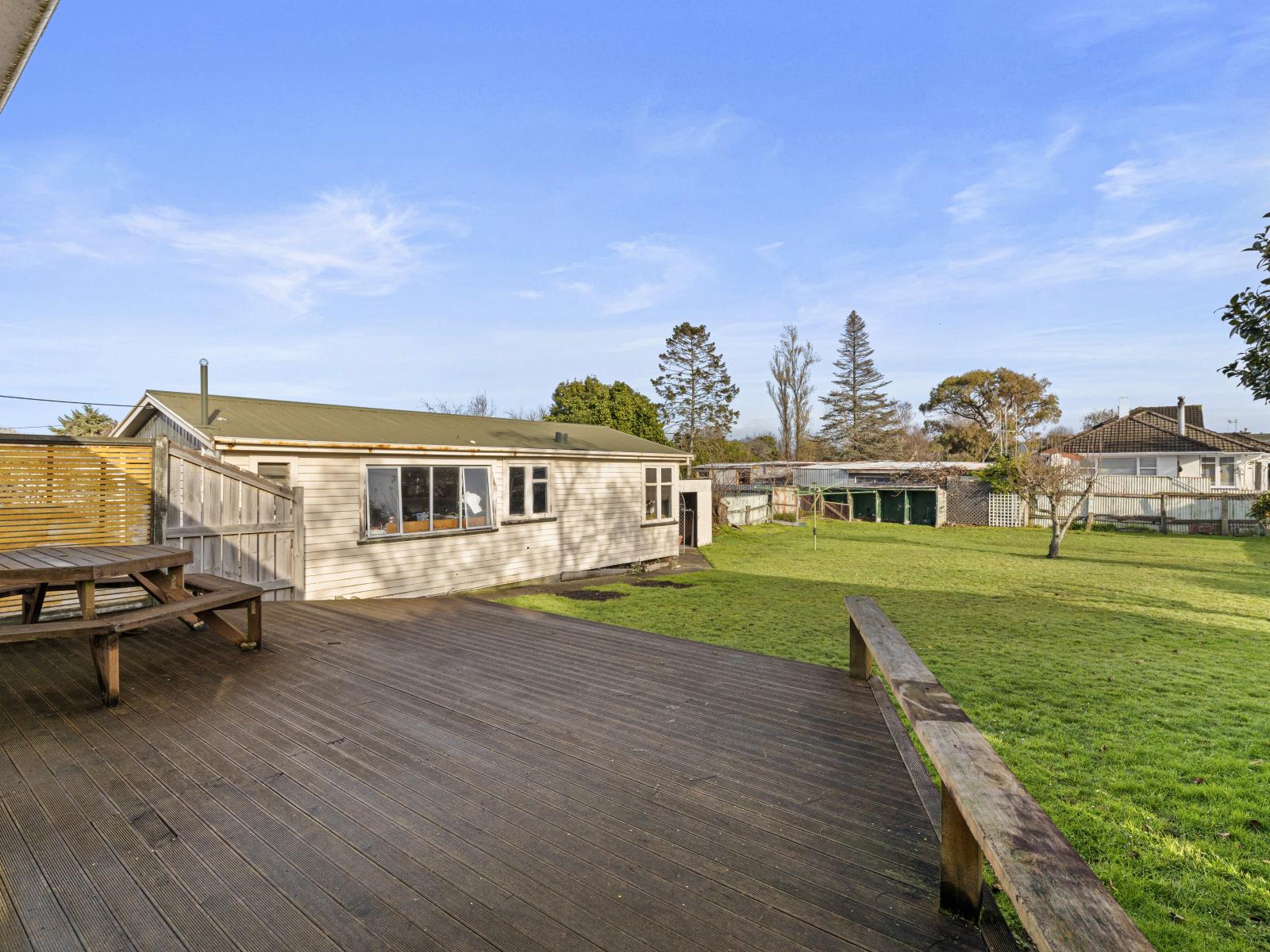 10 Ross Street, Marton